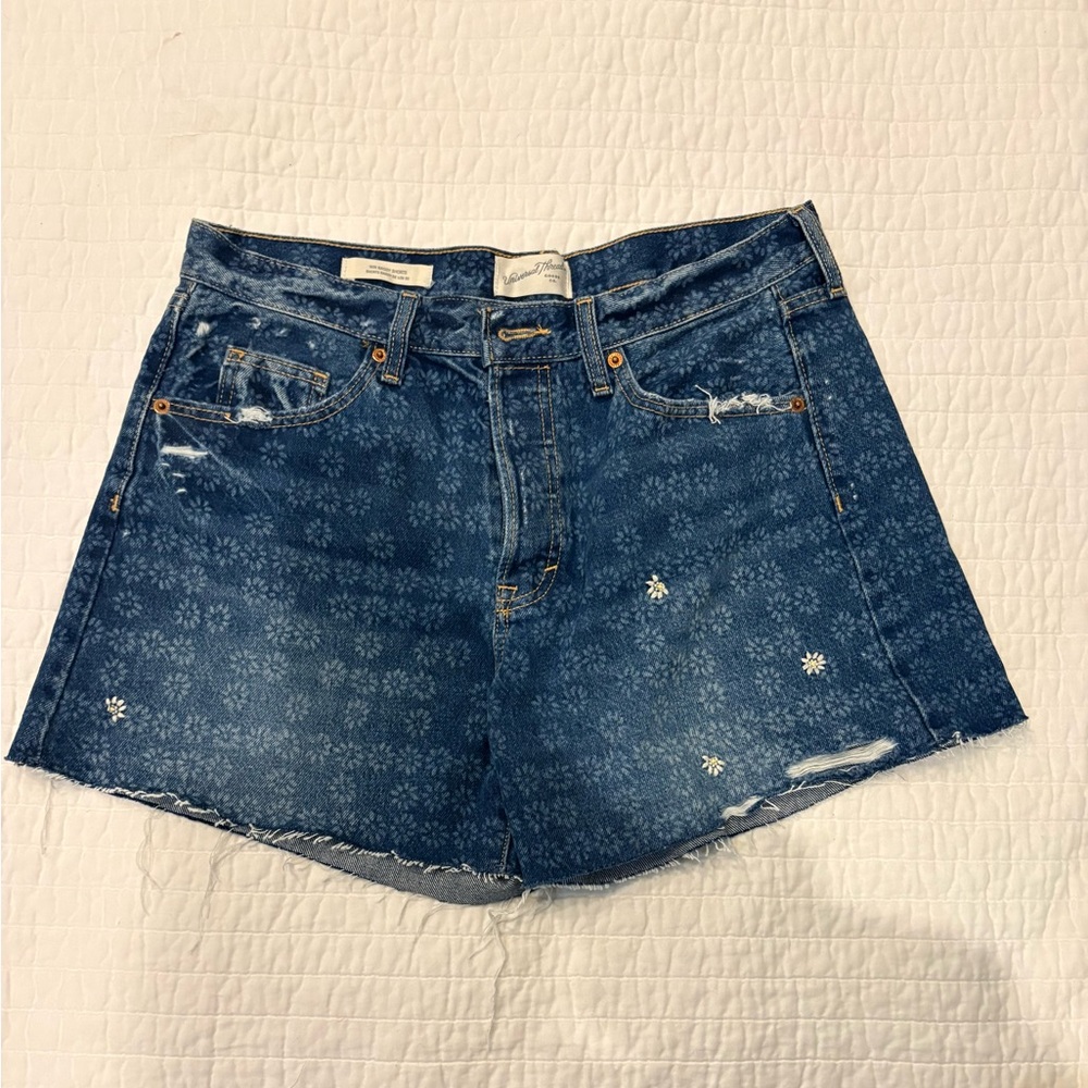 Universal Thread Floral Patterned Jean Shorts